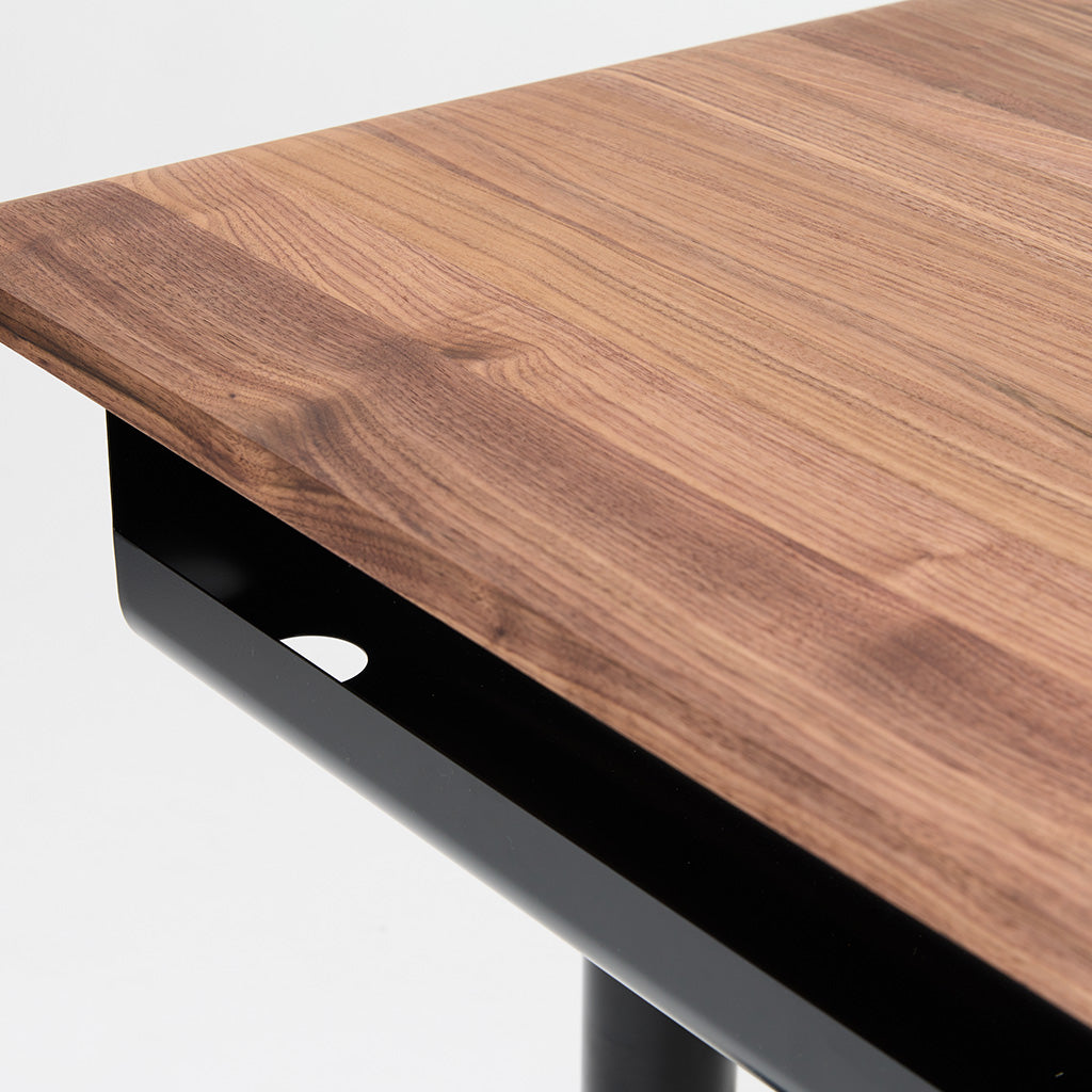 プレディデスク 天板と配線トレー